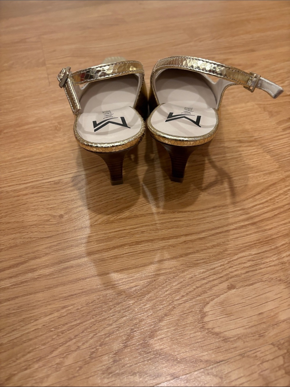 Mariana Gold Metallic Slingback Pointed-Toe Heels - Picture 4 of 6